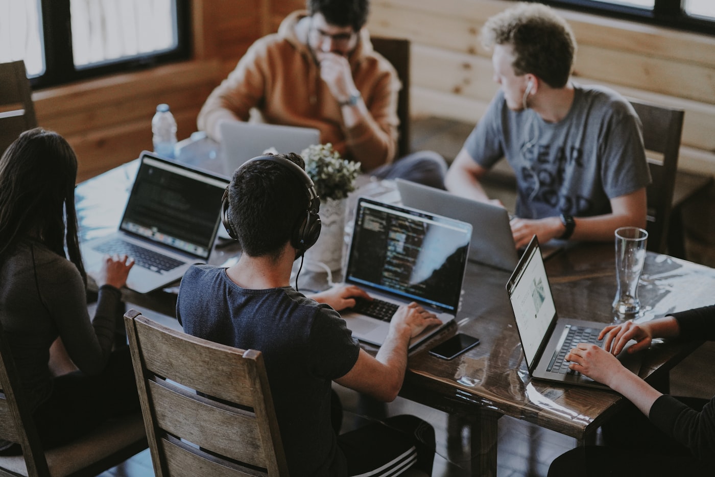 TECHLY team reviewing result dashboards